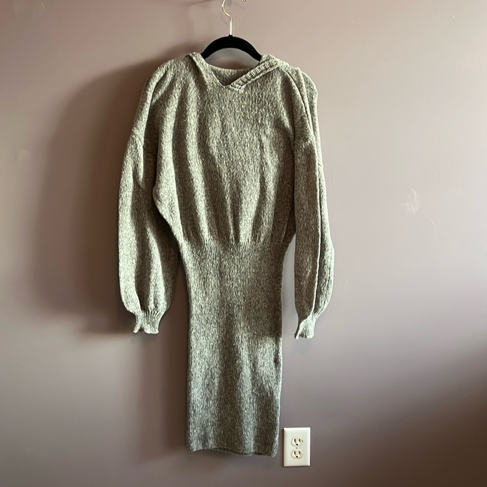 Sweater Dress Large Grey EUC worn once!